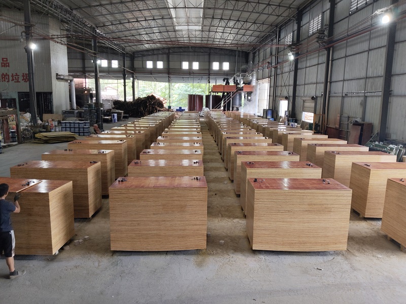 廣西建筑模板產業(yè)鏈整合策略插圖